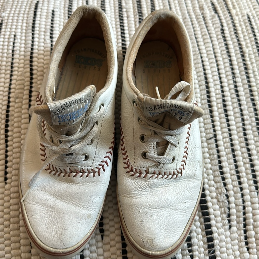 W1–Keds size 7
